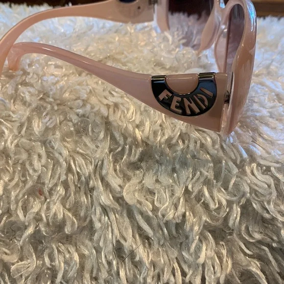 Fendi | Accessories | Fendi Fs565 Cold Insert | Poshmark display picture 3